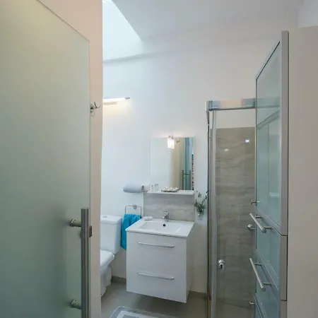 Acropolis Skyroom-3